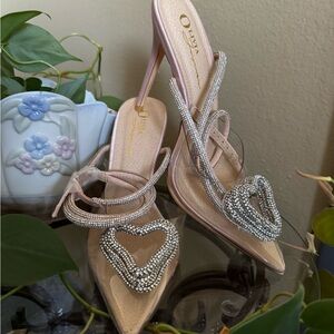 Pink Strappy Heart Embellished Women's Shoes